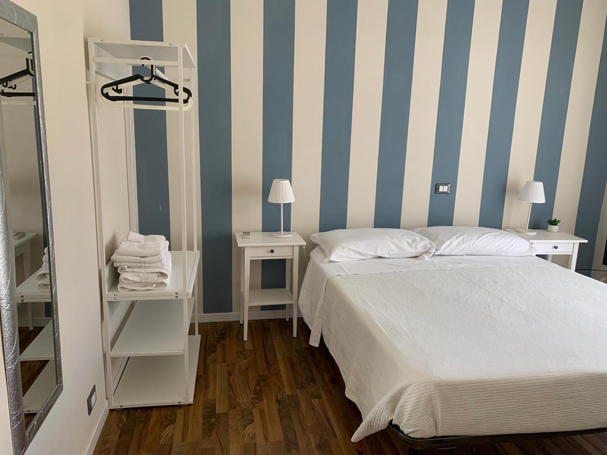 מילאצו Eolian Port B&B חדר תמונה